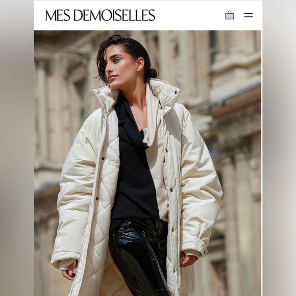 Mes Demoiselles Jackets & Blazers - Mes Demoiselles Paris Sergeant’s Parka Coat Navy Size 1
Small MSRP $510 Sold Out